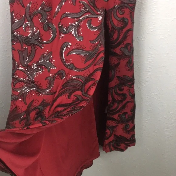 Marina Maroon & Black Sequin Strapless Sequin Gown